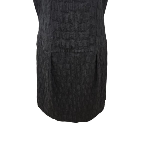 Kenneth Cole Textured Drop Waist Little Black Shift Dress Size 6 - Picture 6 of 7